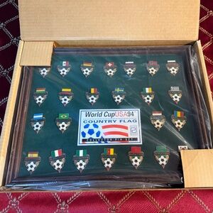 World Cup 94 Collector Pin Set